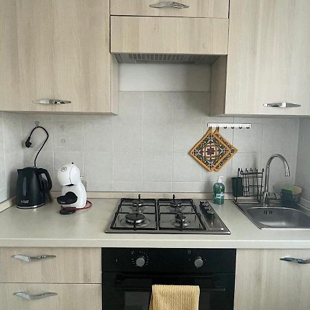 La Magnolia Apartments III Poppy Десенцано дел Гарда Екстериор снимка